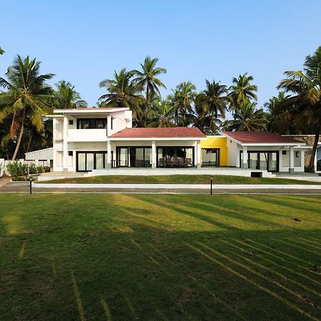 Seascape By Ewa Properties Malpe Ngoại thất bức ảnh